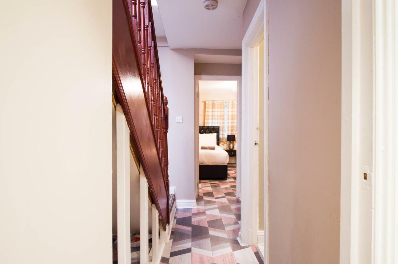 Montgomery Apartments - Crighton Эдинбург Экстерьер фото